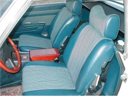 MB-Tex in einem Mercedes von 1978.